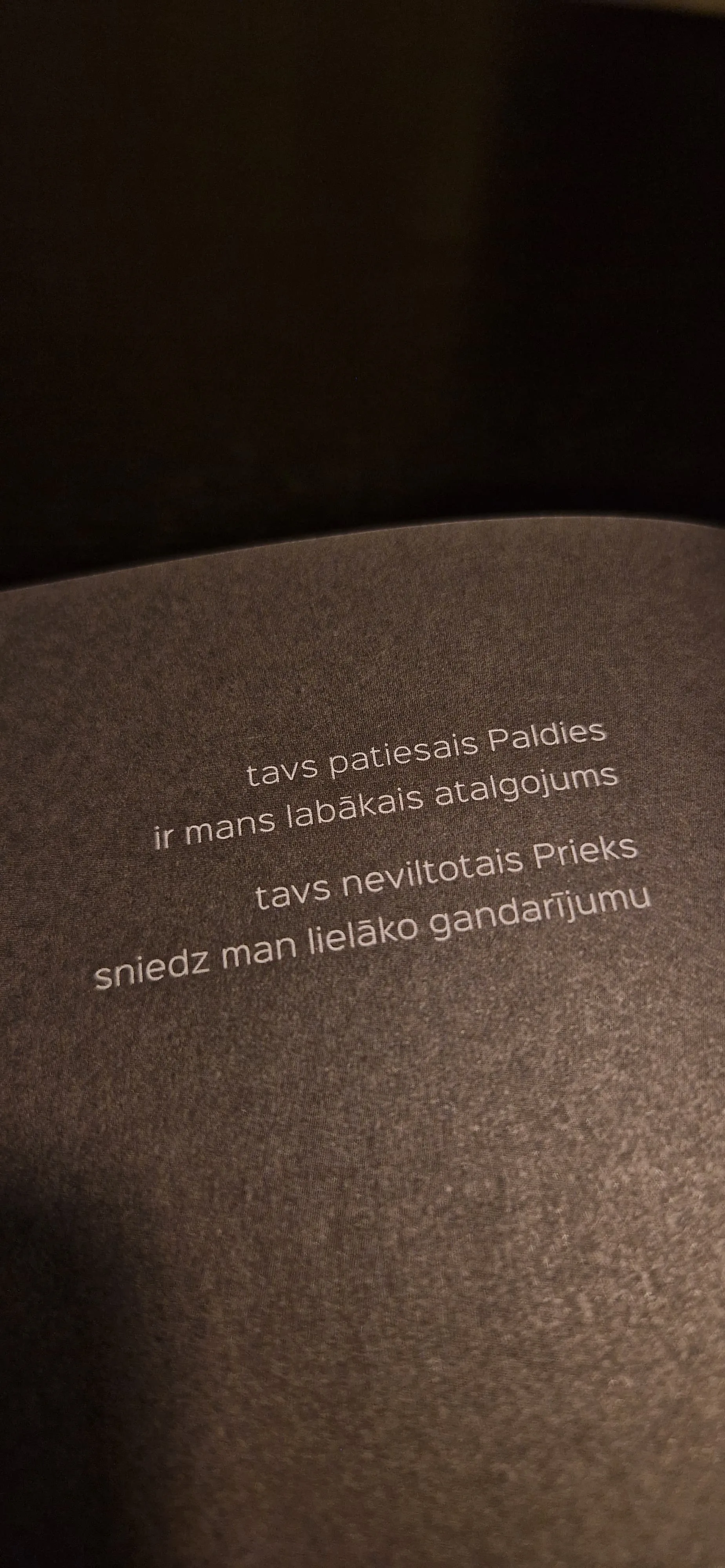 Santa Tulpe "ODA DZĪVEI" romāns kā pasaka